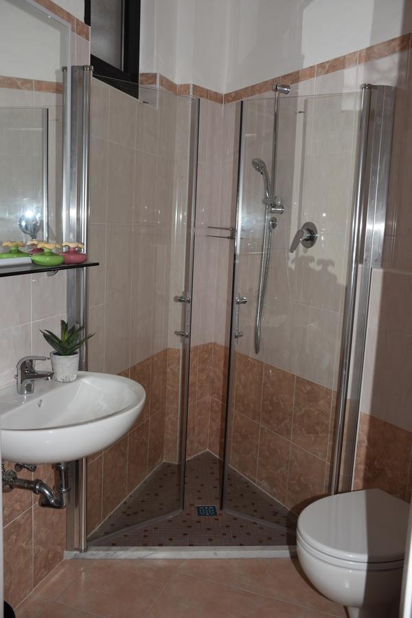 Hotel Gambrinus Rimini Kültér fotó